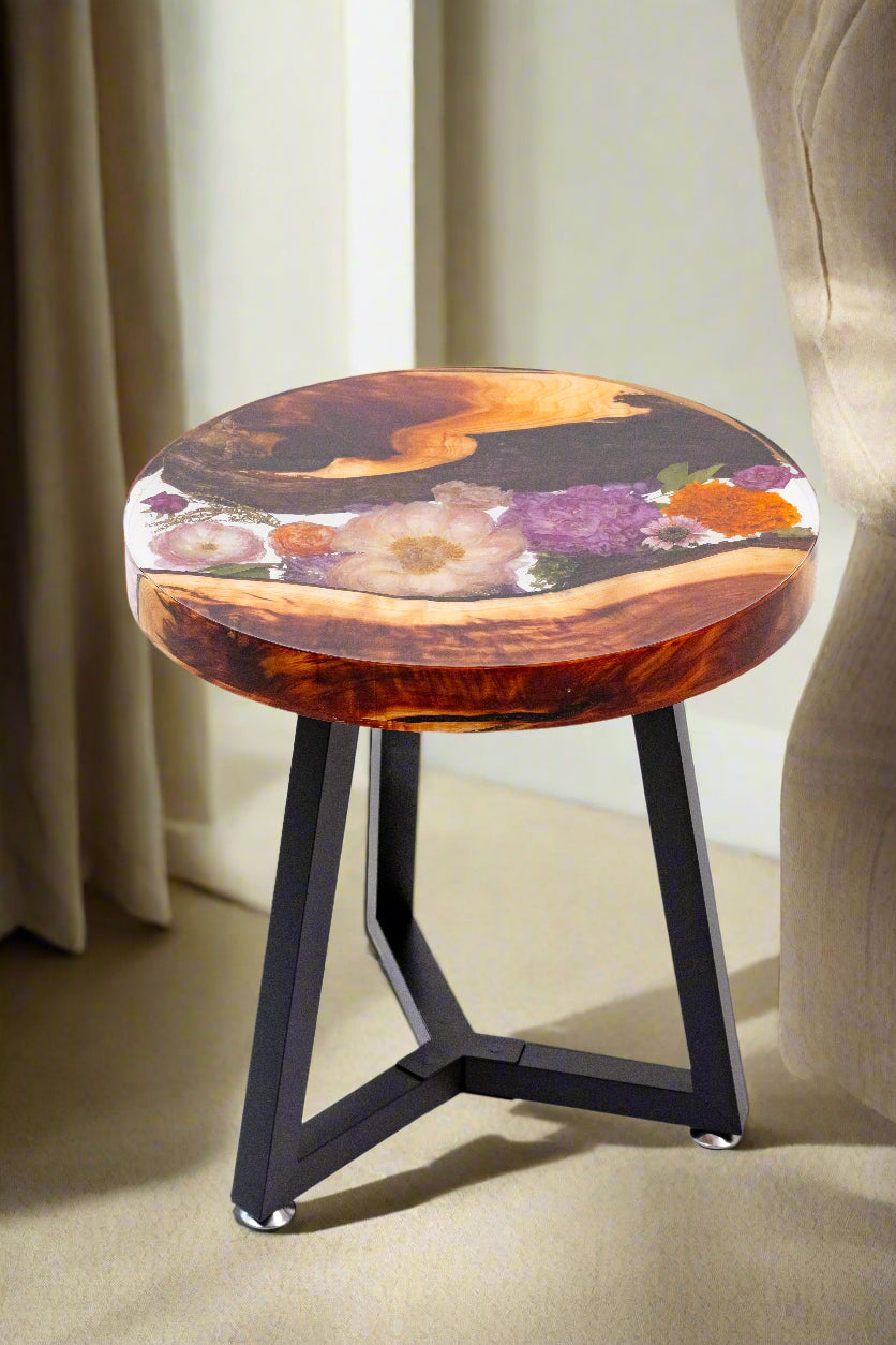 Wedding Bouquet Preservation Table Round 18" Live Edge Resin Table Preserved Flower Table Wood Resin Flower Preservation Epoxy Floral Table