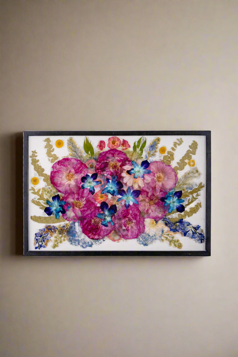 Wedding Flower Preservation Framed Bridal Bouquet Keepsake Gift for Bride Wedding Bouquet Wall Display Custom Frame Present for Newlyweds