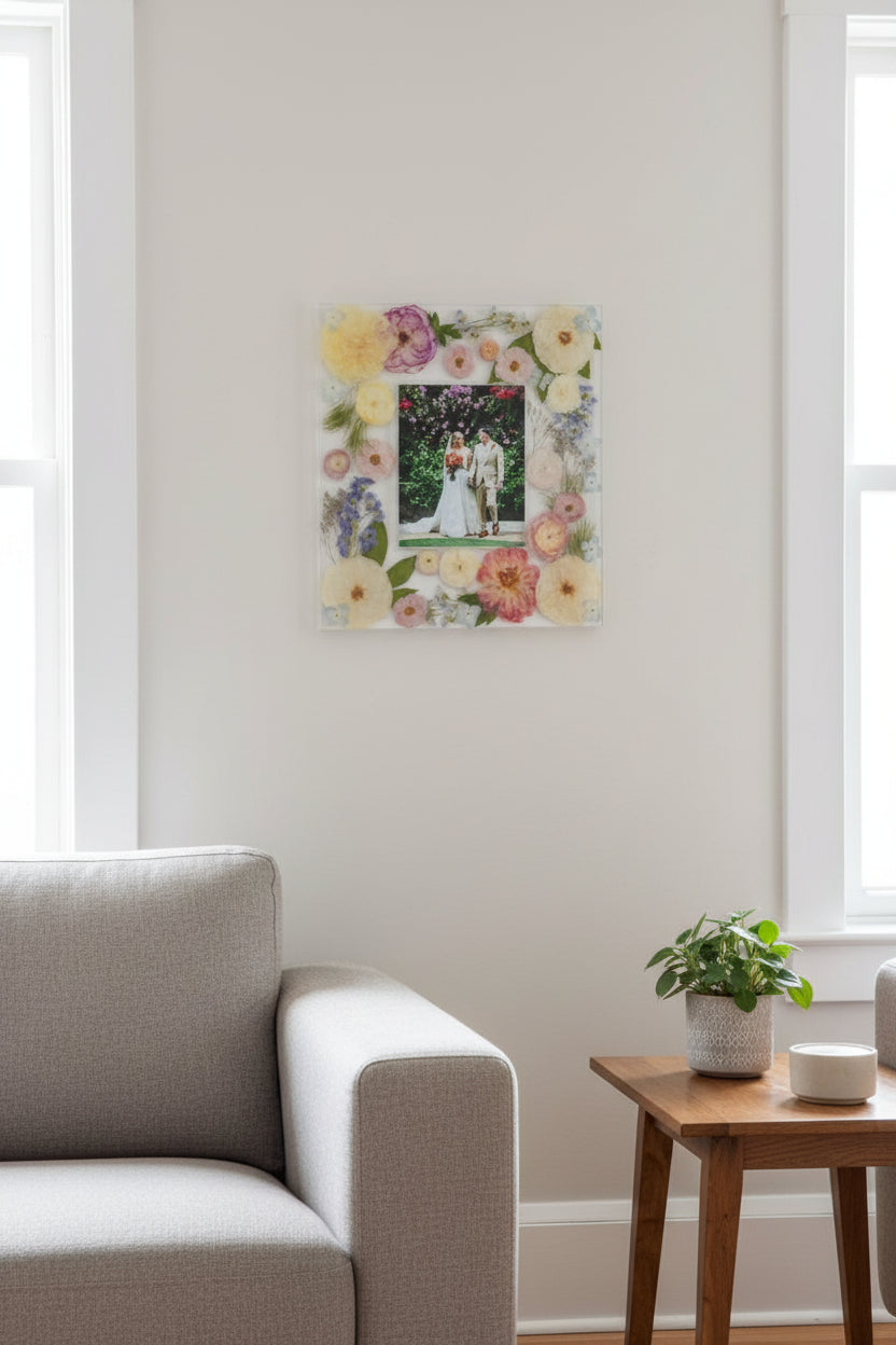 8x10 Wedding Day Picture Frame Pressed Flower frame. Epoxy resin art photo frame.