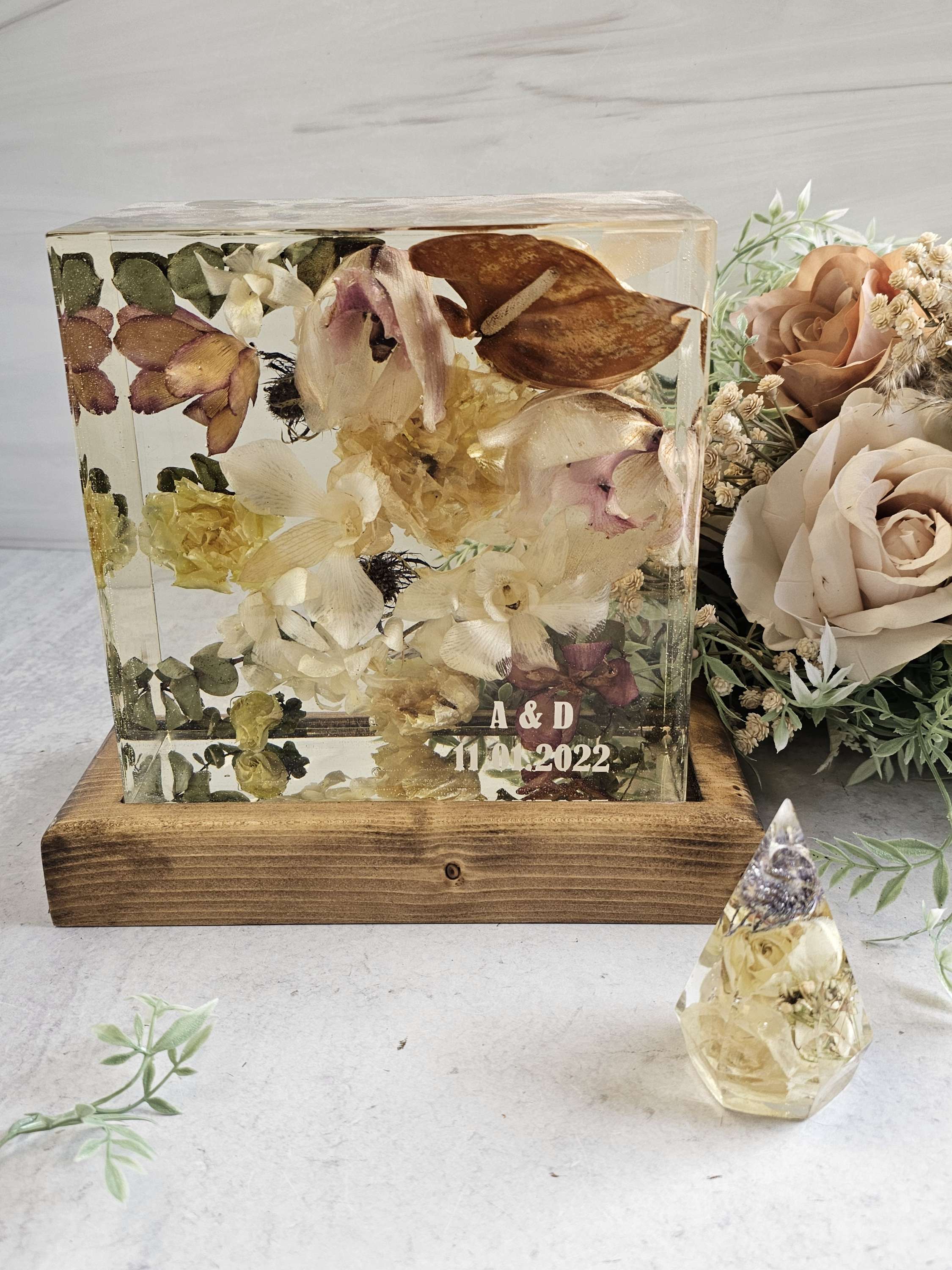 7x7 Preserved Flower Bouquet Block