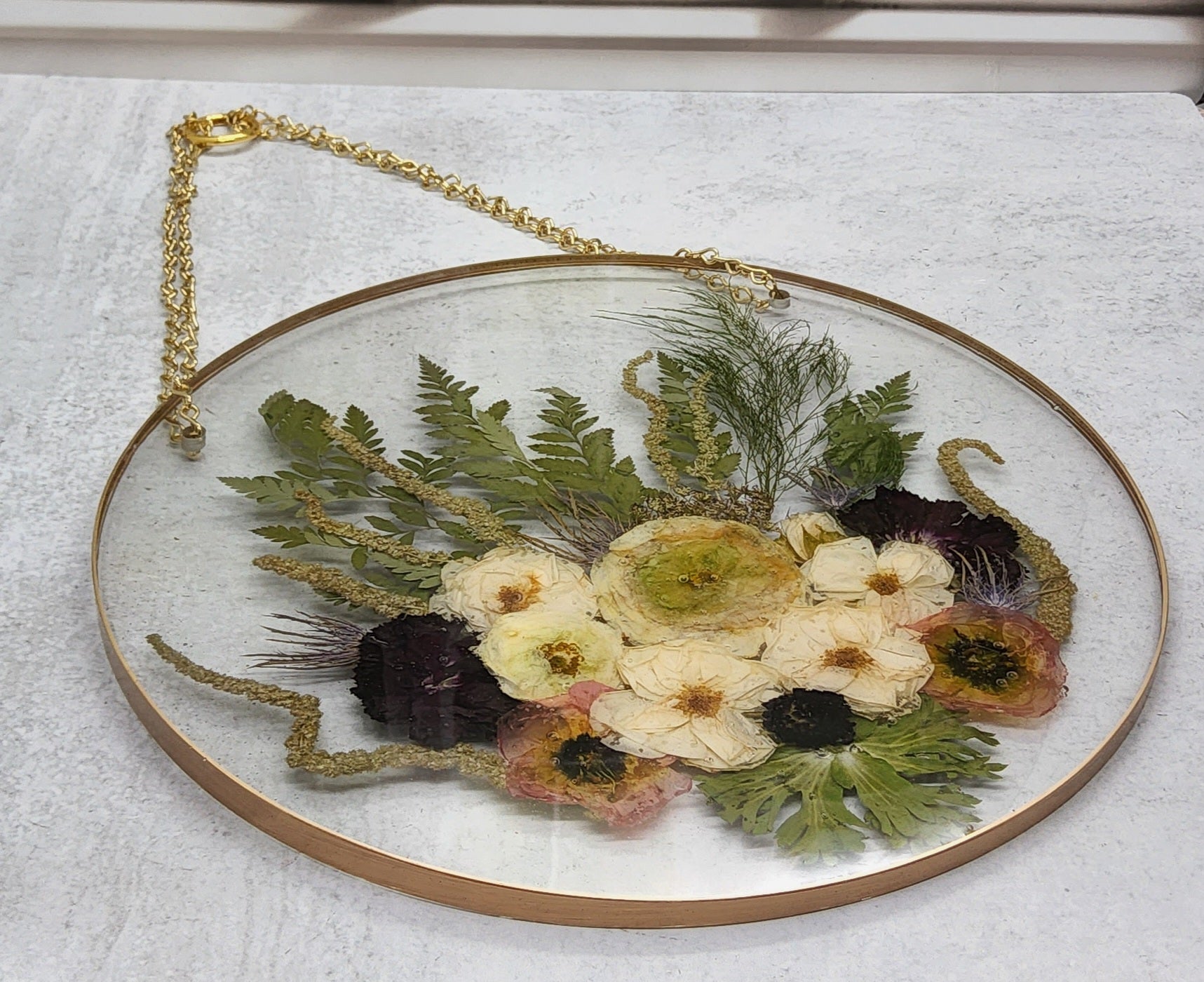 13" Round Pressed Flower Hanging Display with Chain