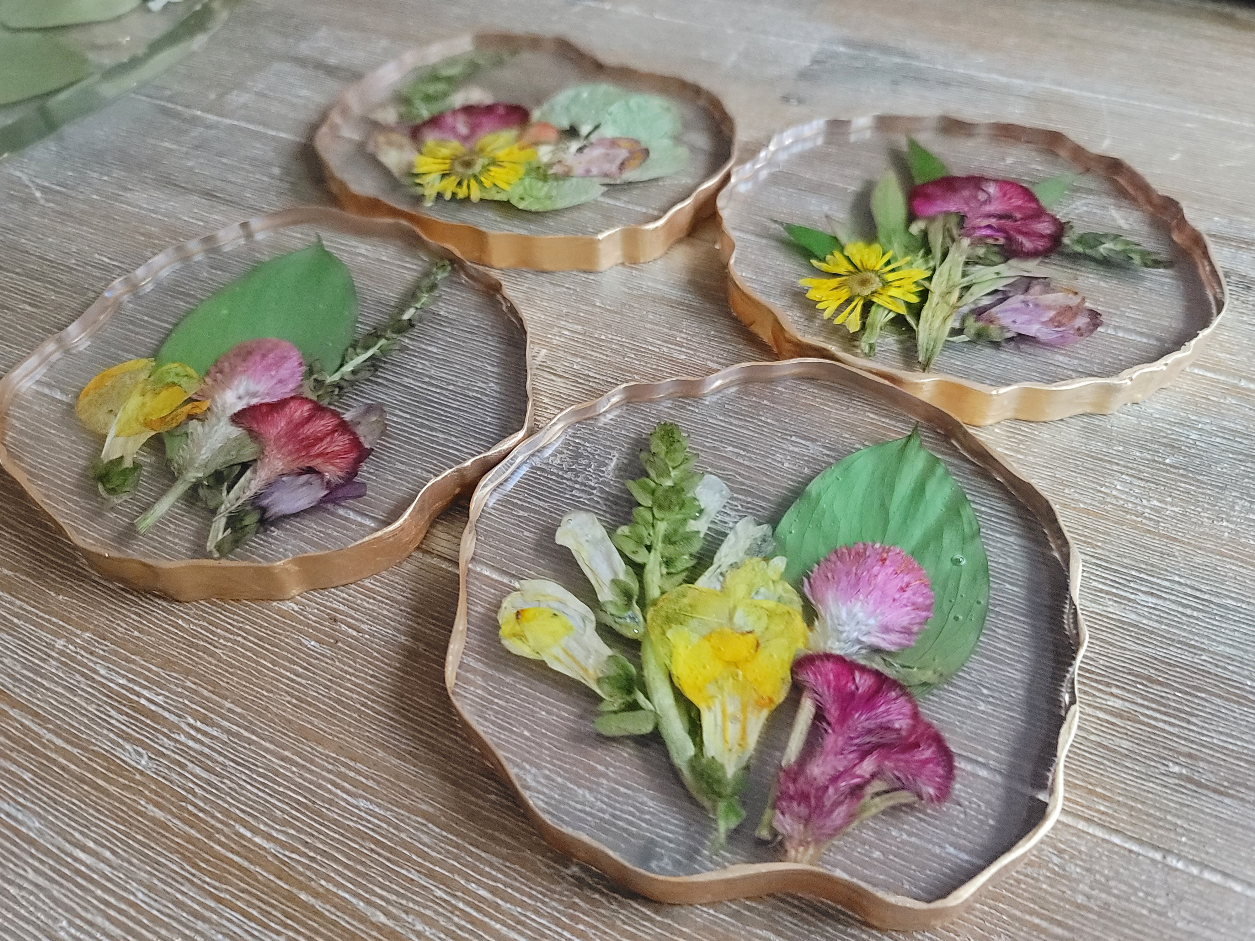 5" Pressed Flower Geode Coaster Set