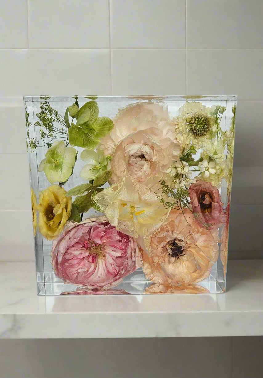 7 inch bouquet block ranunculus bouquet preservation