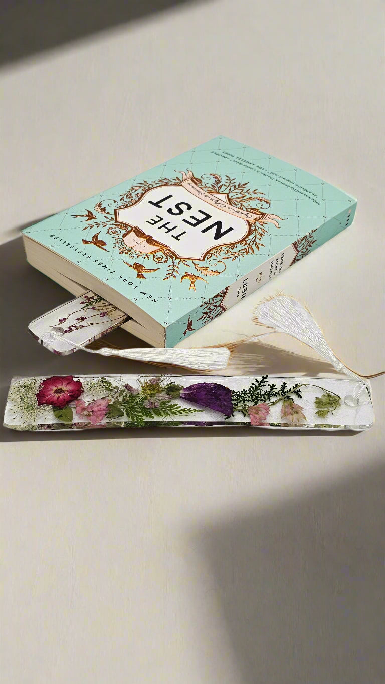 Wedding Bouquet Preservation Bookmark Wedding Flower Preservation Bookmark Pressed Flower Bookmark Resin Bookmark Personalized Bookmark