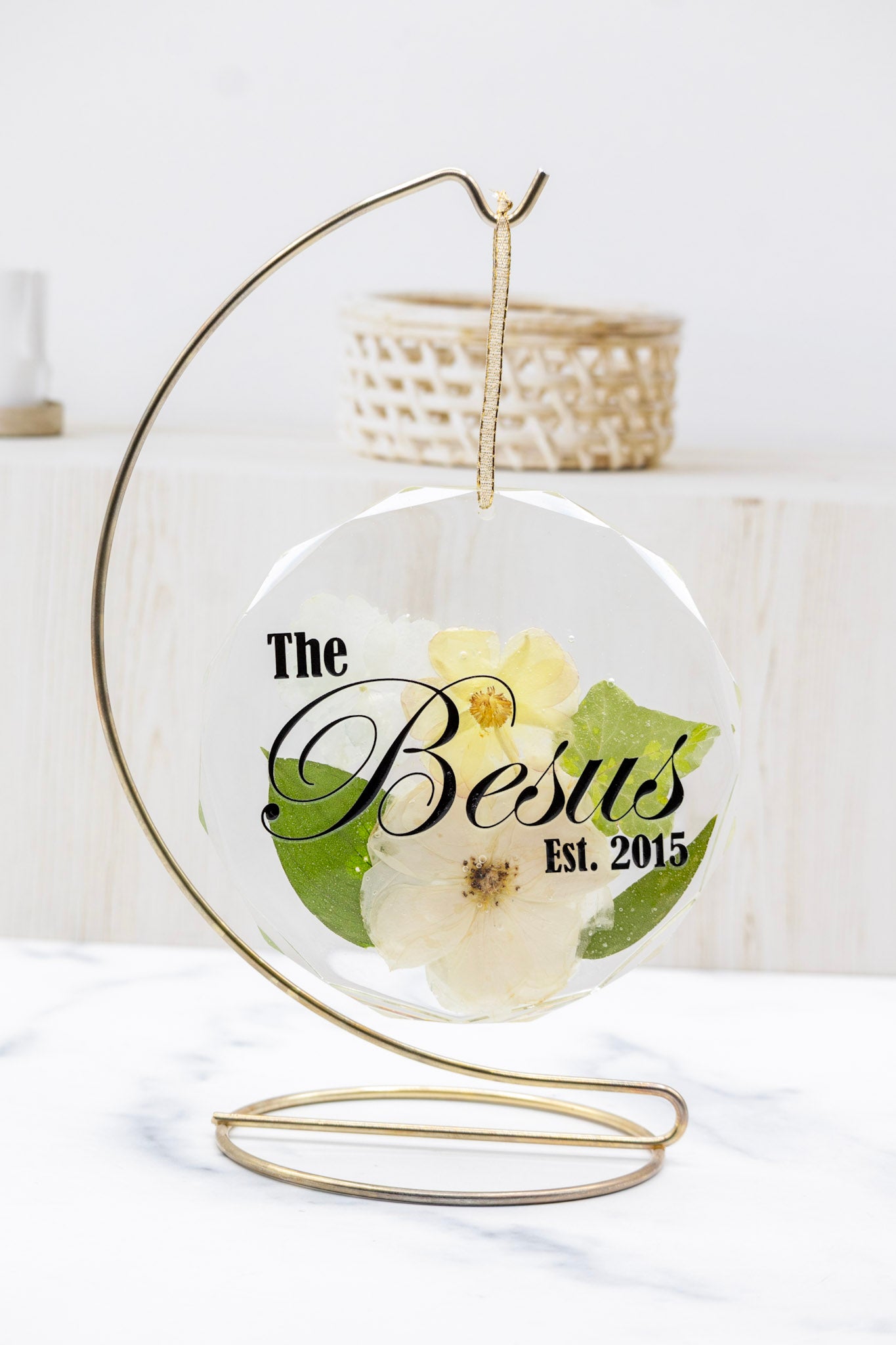 Pressed Flower Ornament Dried Flower Bouquet Resin Ornament Wedding Flower Preservation Dried Flower Ornament Resin Christmas Tree Ornament