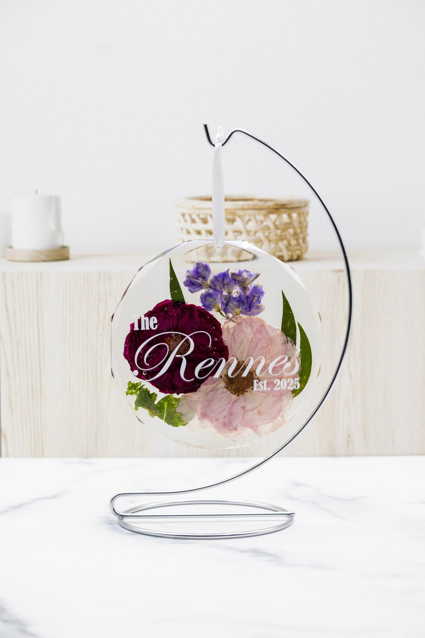 Pressed Flower Ornament Dried Flower Bouquet Resin Ornament Wedding Flower Preservation Dried Flower Ornament Resin Christmas Tree Ornament