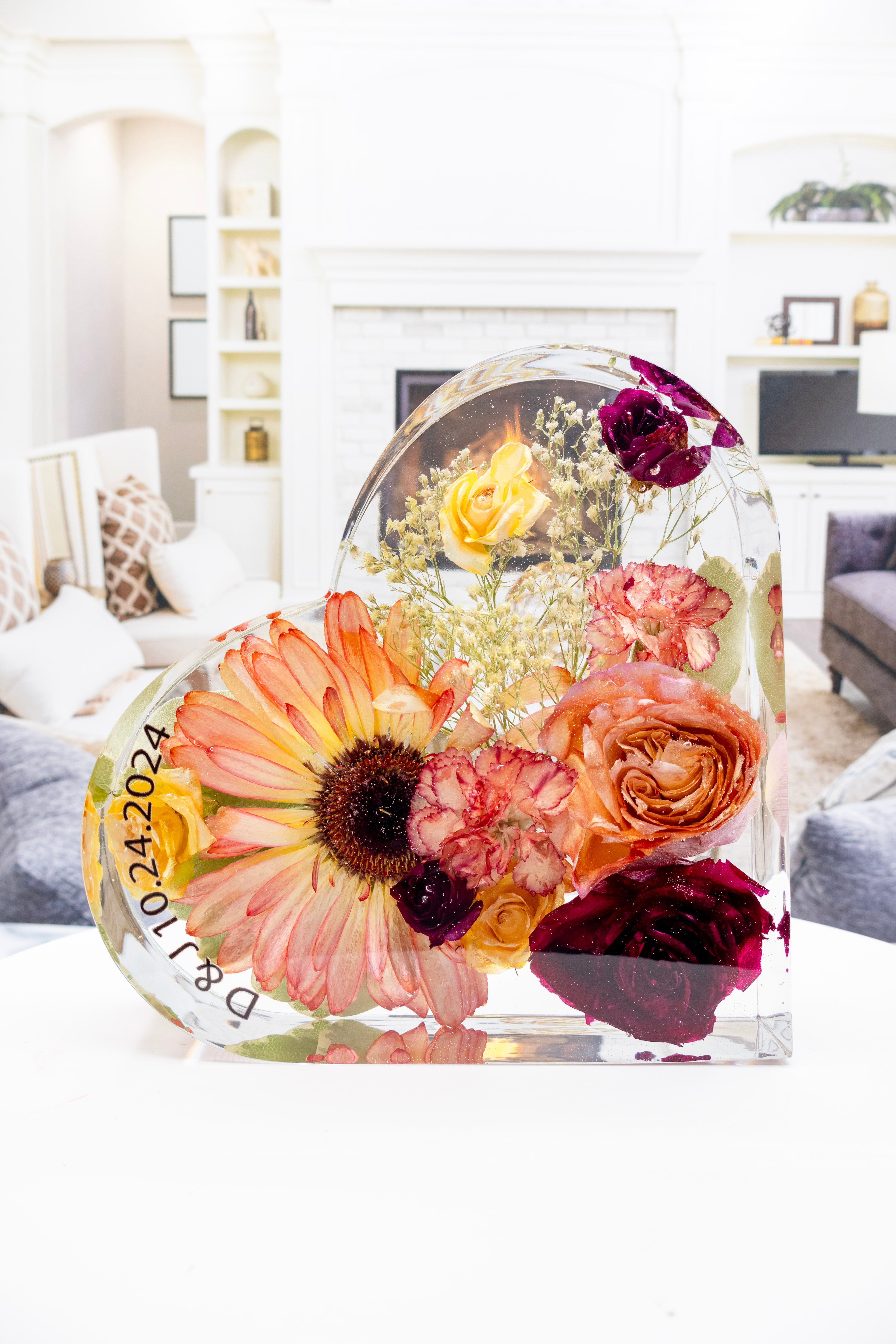 9" Preserved Flower Heart Bouquet Block