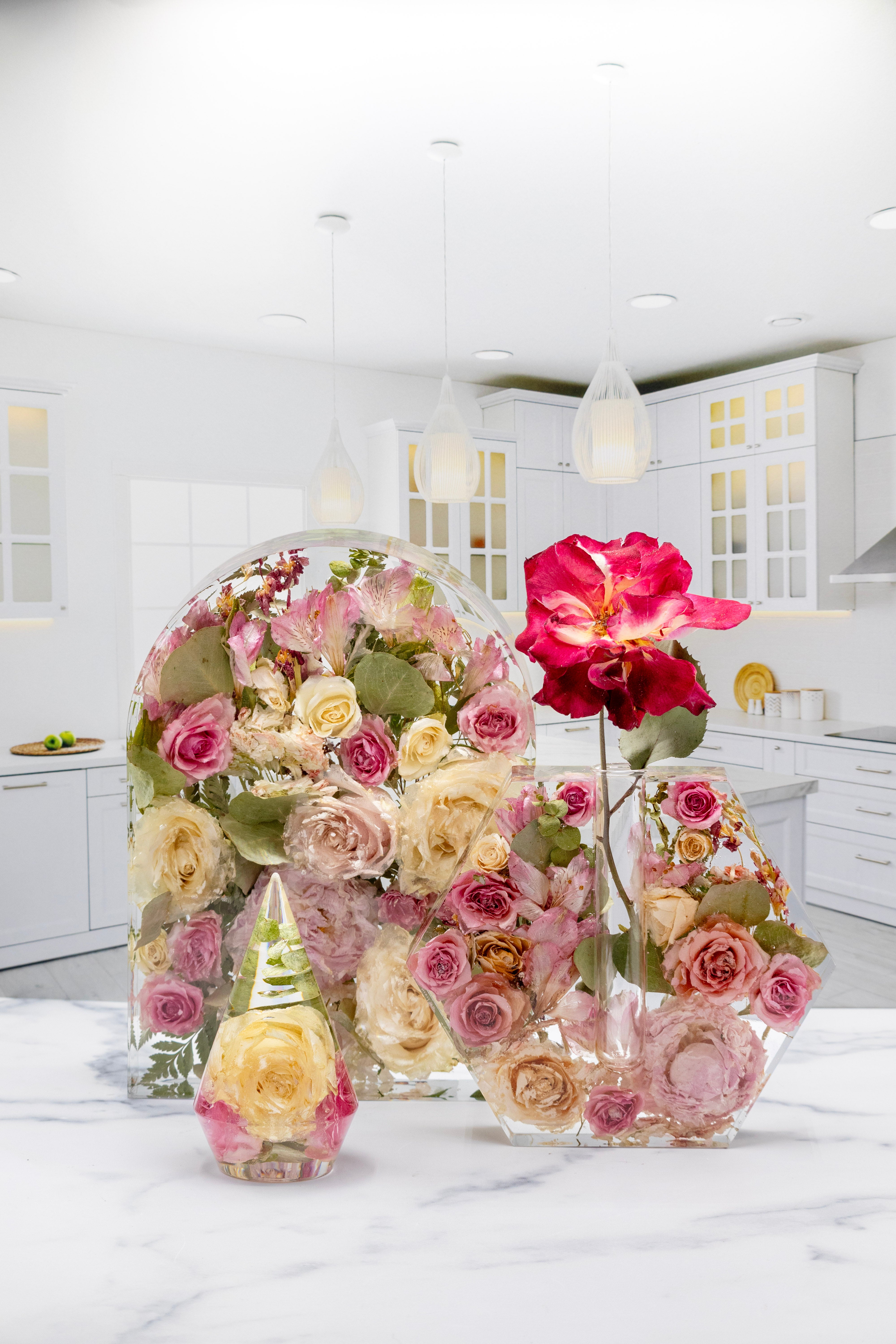 11" Arch Preserved Bouquet Block