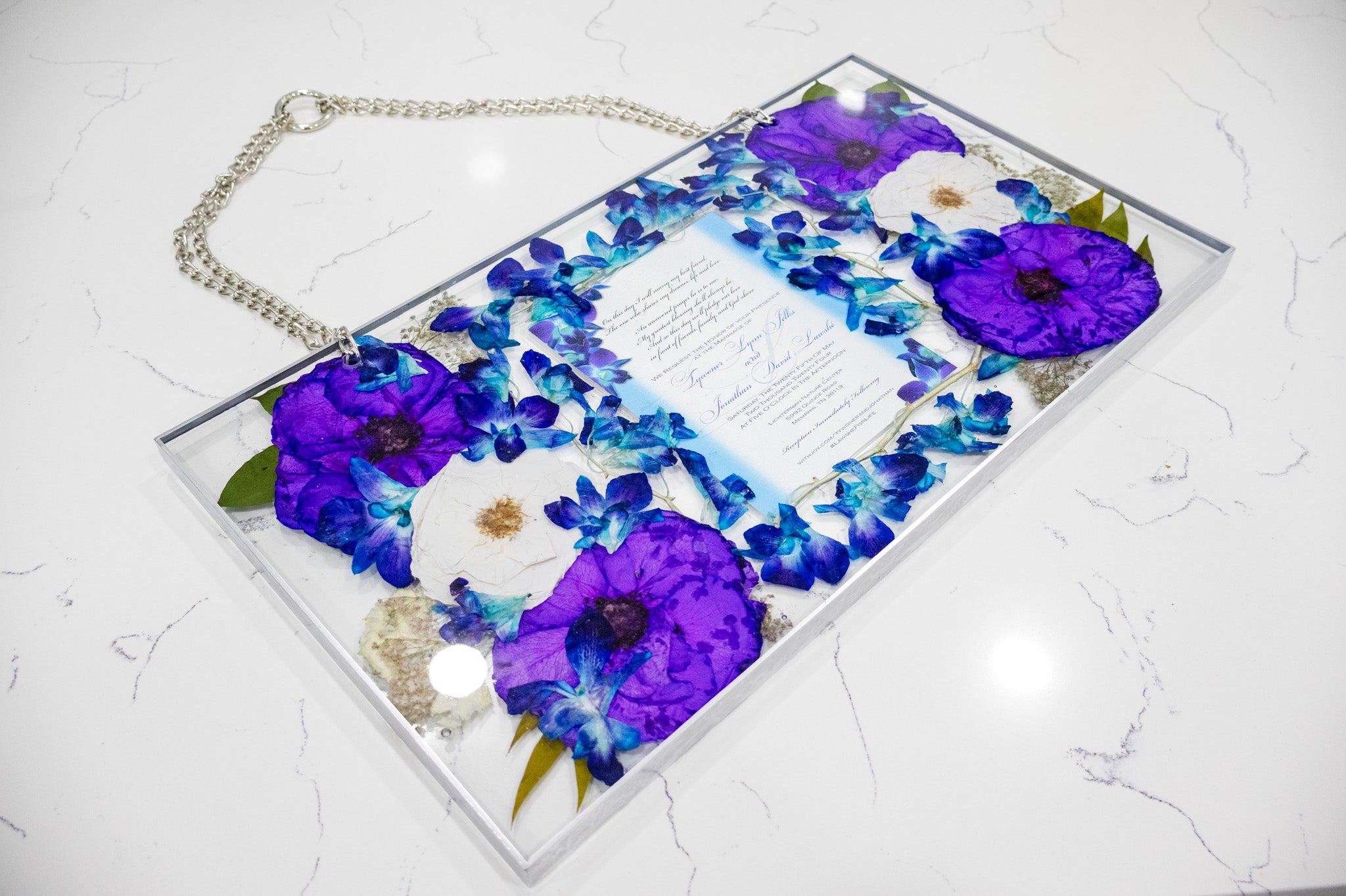 18x10 Pressed Flower Hanging Frame with Chain