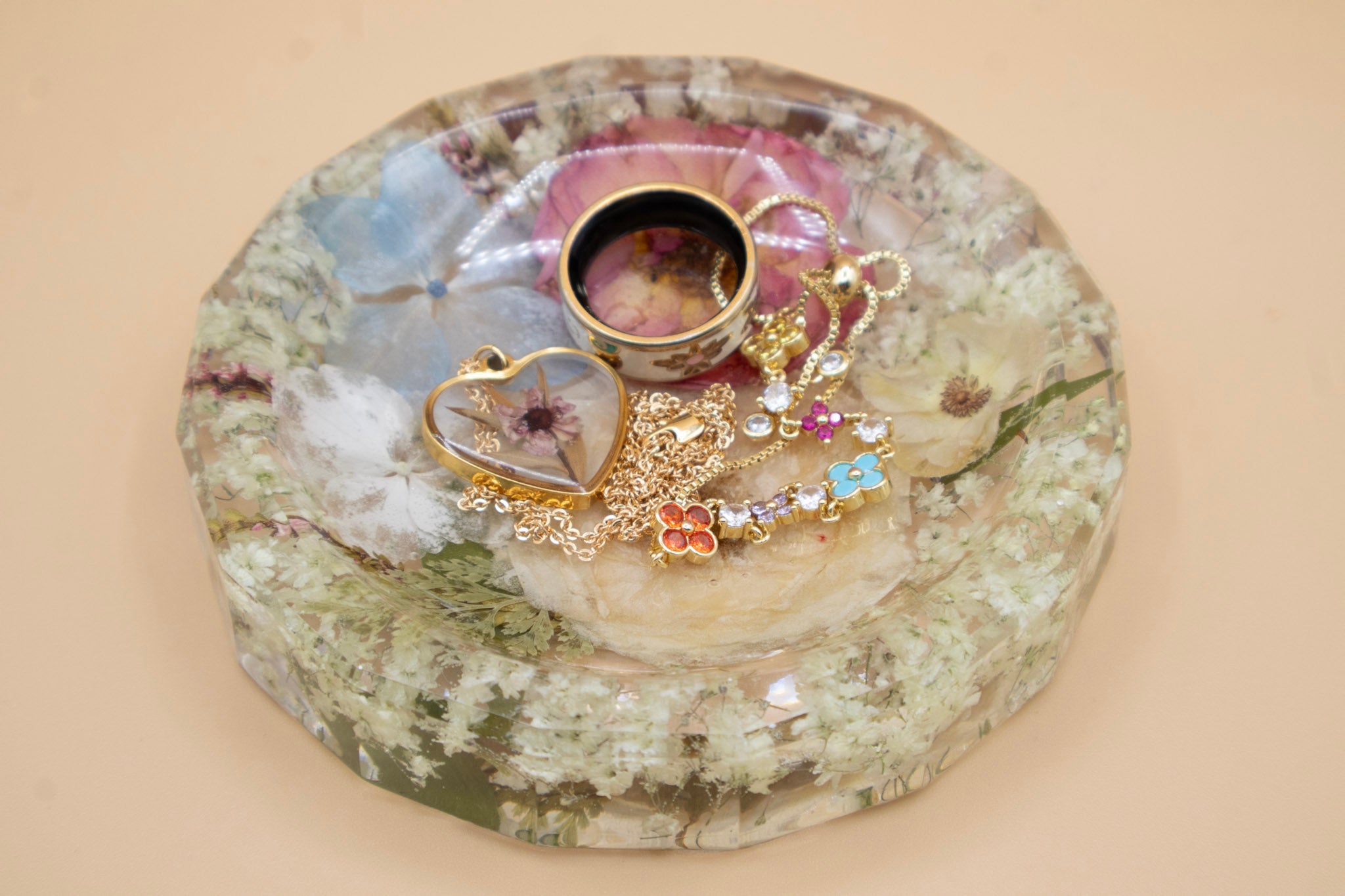 Preserved Flower Ring Tray with faceted diamond edges pressed bouquet preservation holding jewelry on a beige background