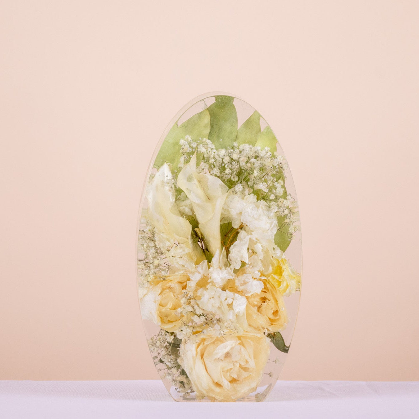 White Wedding Bouquet Preserved Flower Custom Gift Wedding Bouquet Preservation Oval Resin Flower Preservation Wedding Bouquet Resin Preservation Bridal Service