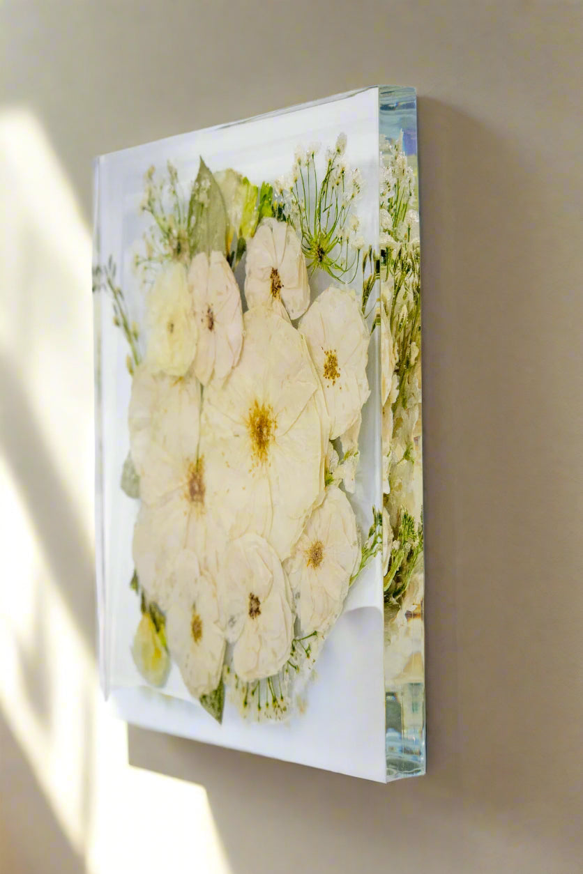 Floral Preservation Floating Frame Side View Bouquet Preservation Pressed Flower Frame Clear Resin Square Floating Flowers Resin Frame Wedding Flower Preservation