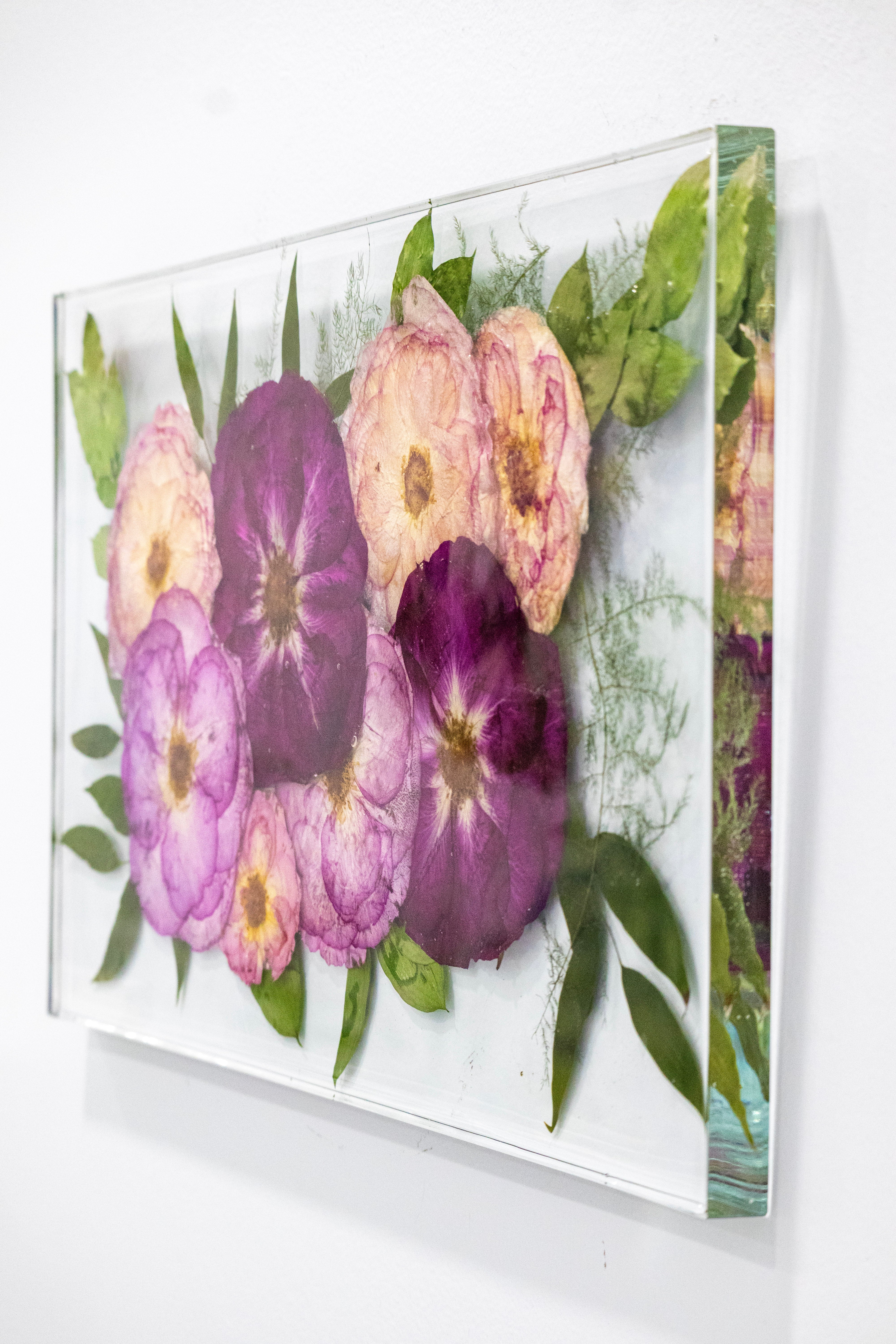 18x10 Floating Frame