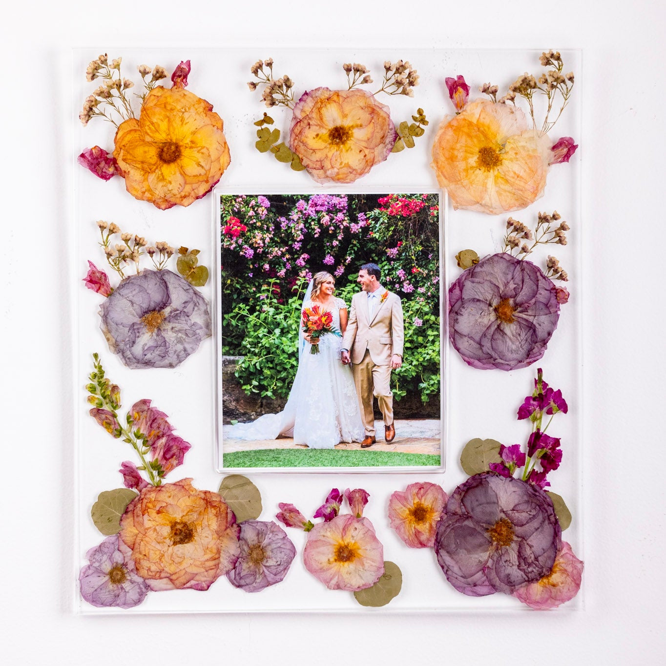 Wedding Bouquet Framed Wedding Bouquet Preservation Resin Bouquet Frame for Wedding Flower in Frame Pressed Flower Preservation Photo Frame
