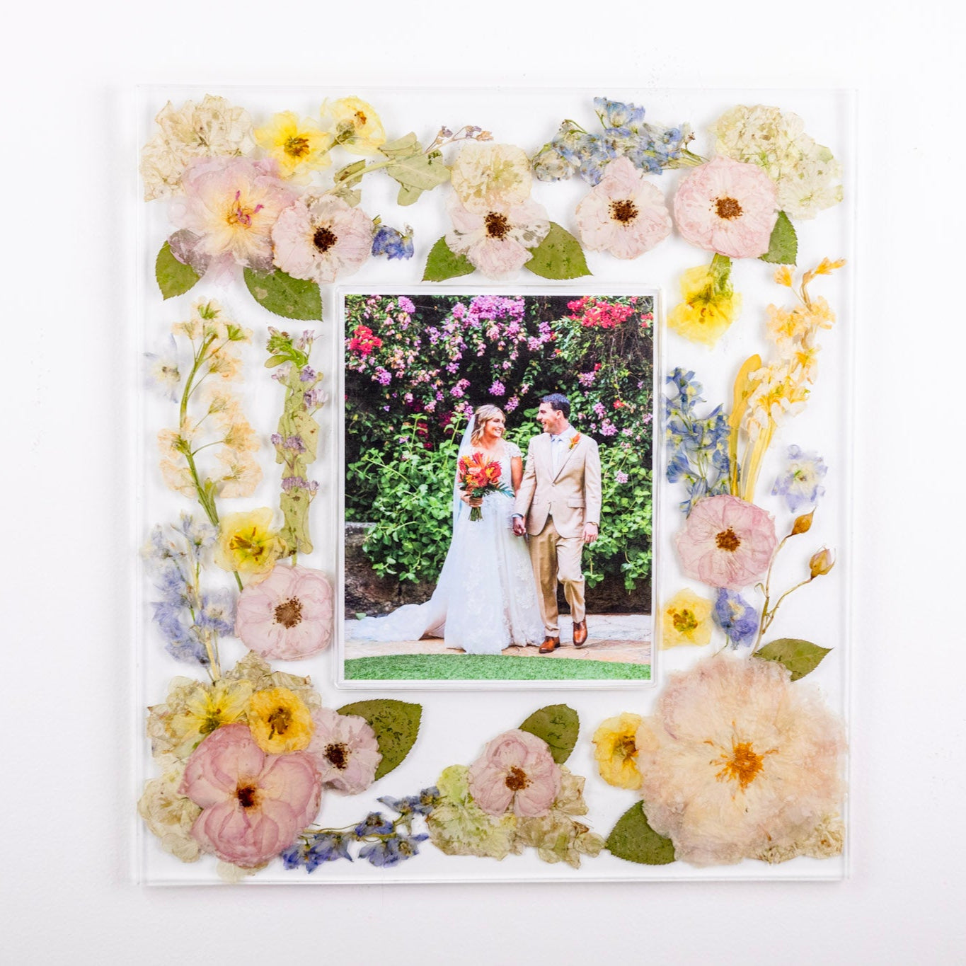 Wedding Bouquet Framed Wedding Bouquet Preservation Resin Bouquet Frame for Wedding Flowers