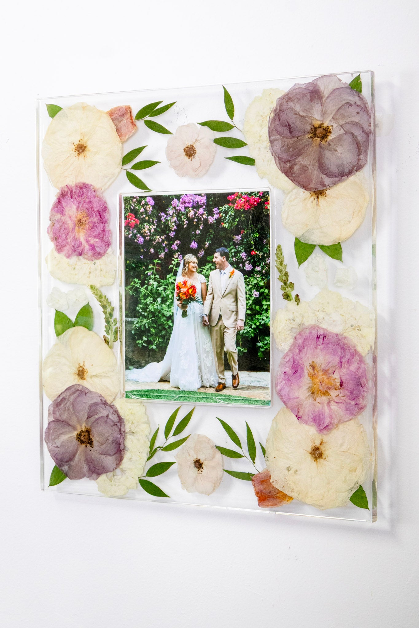 8x10 Preserved Flower Photo Frame