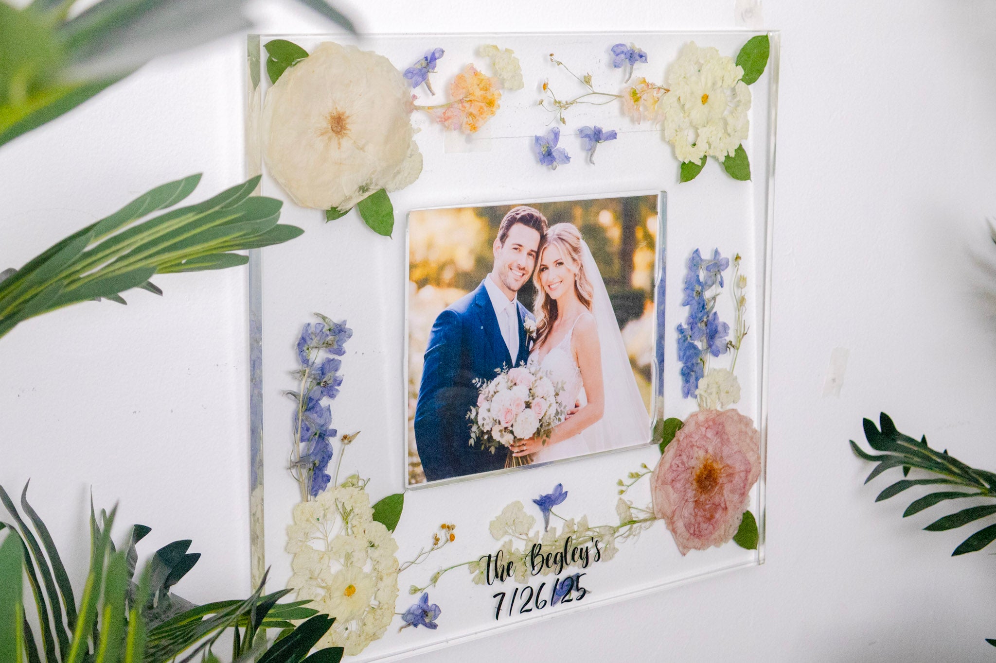8x10 Preserved Flower Photo Frame
