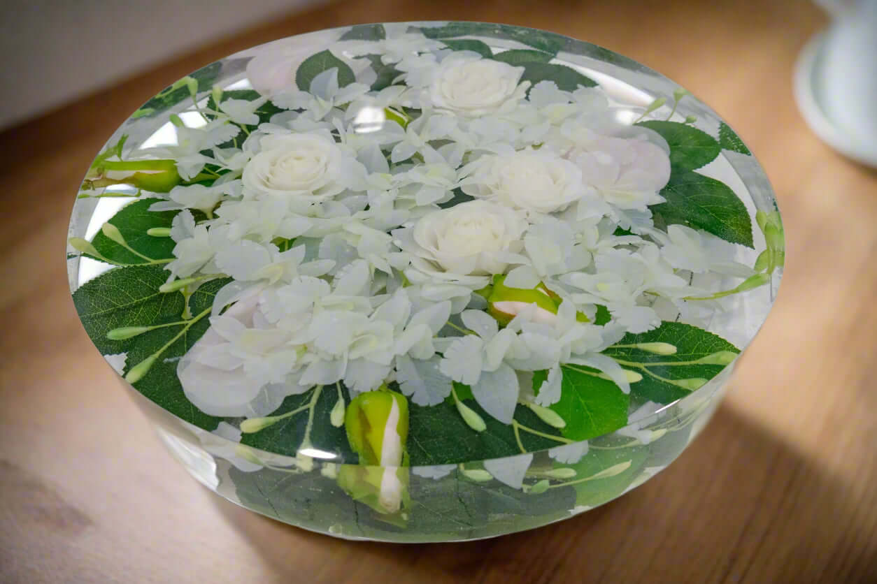 Rotating Flower Cake Stand Bouquet Preservation Cake Stand