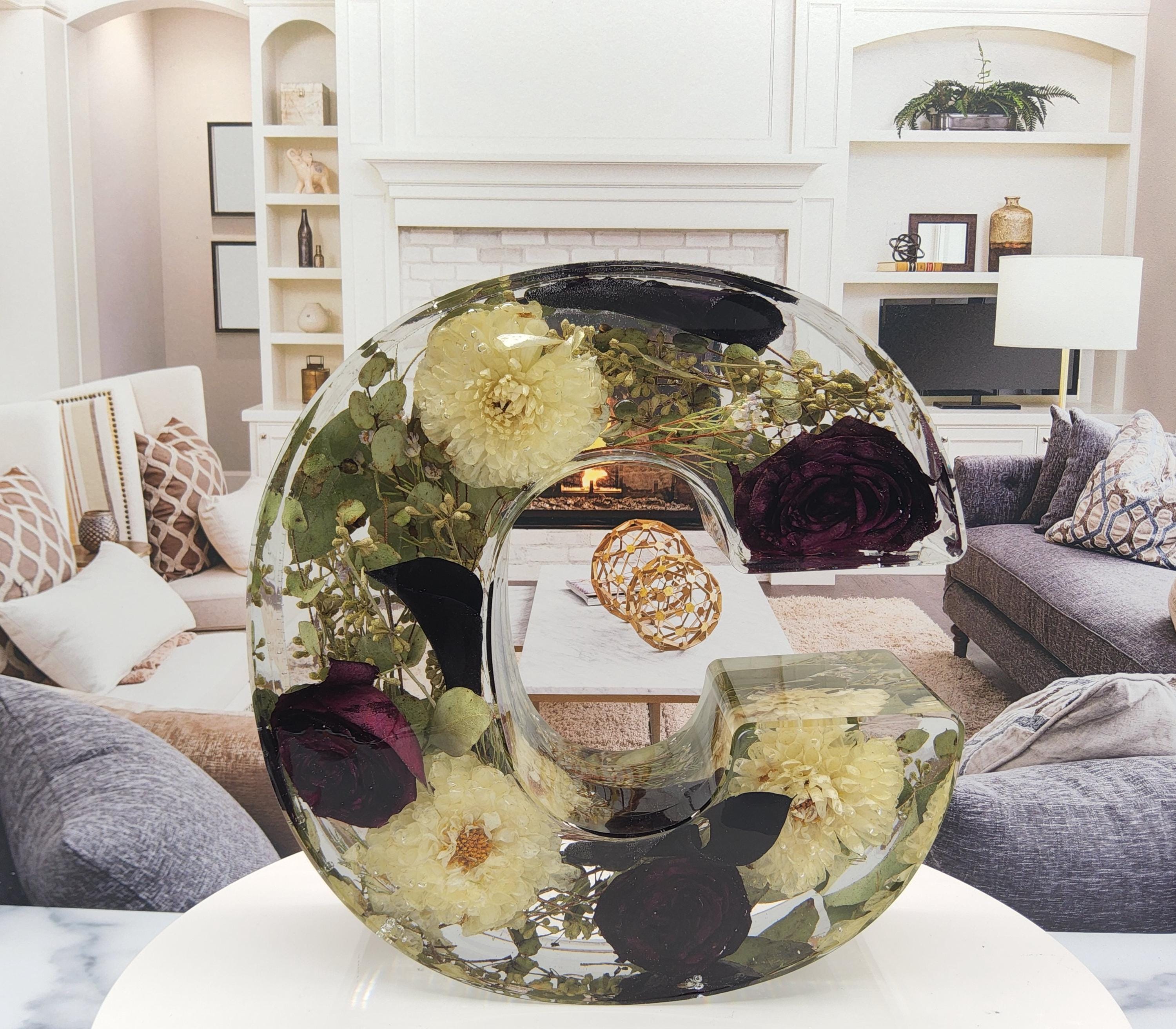 Resin Letter C block in 9-inch size