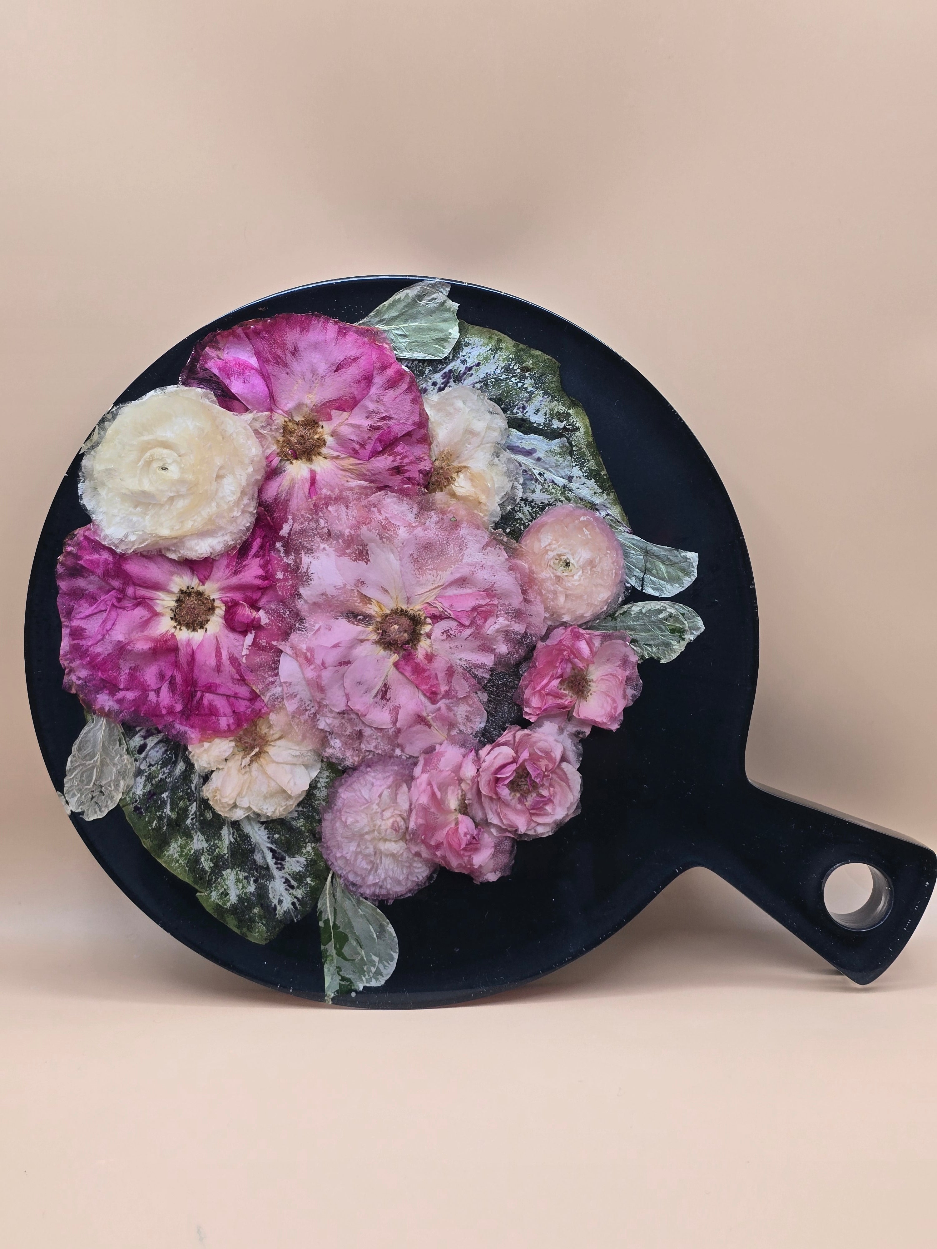 Premade 13-inch preserved flower charcuterie board with handle. Round serving board with pressed blooms in crystal-clear resin. Ready-to-ship floral gift.