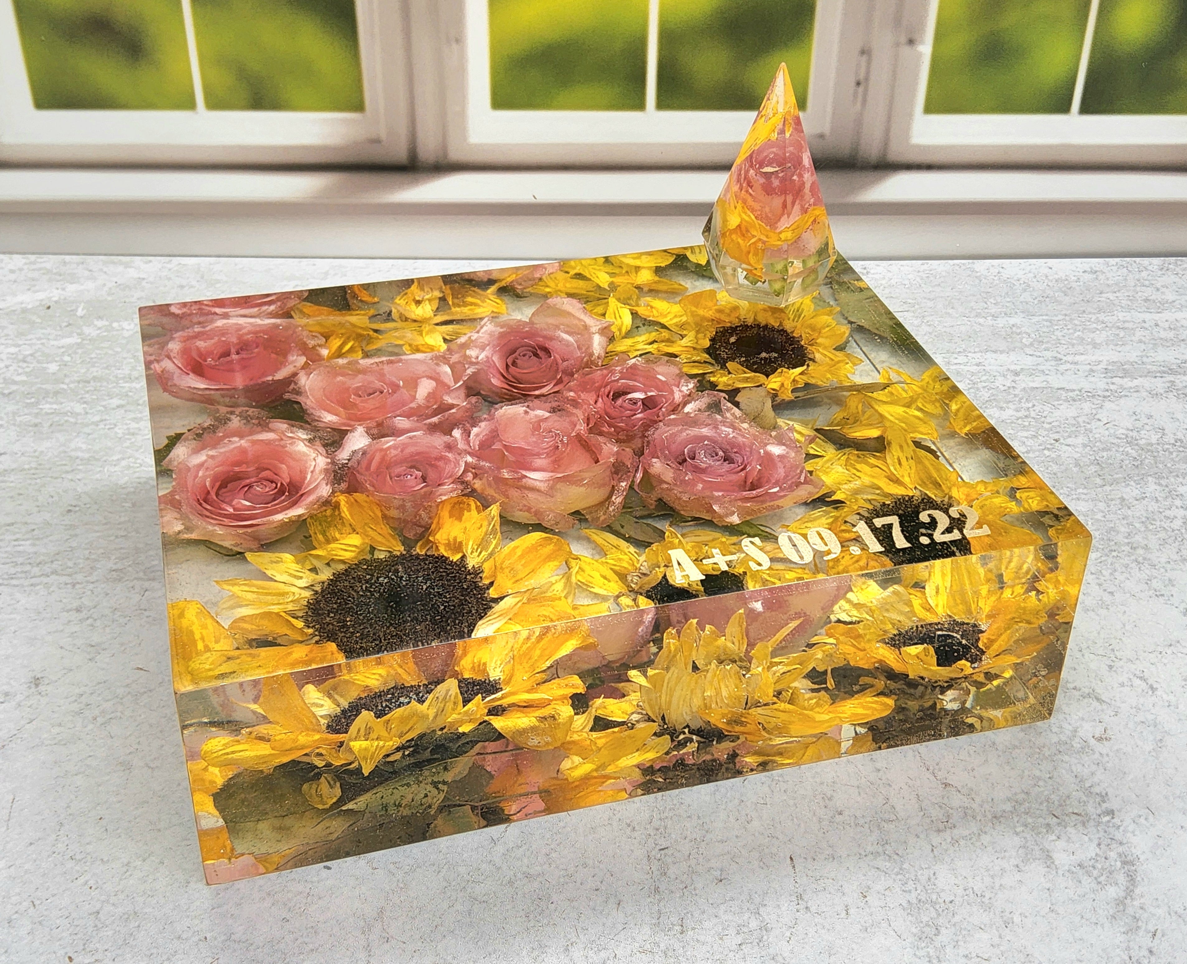8x10 Preserved Flower Bouquet Block