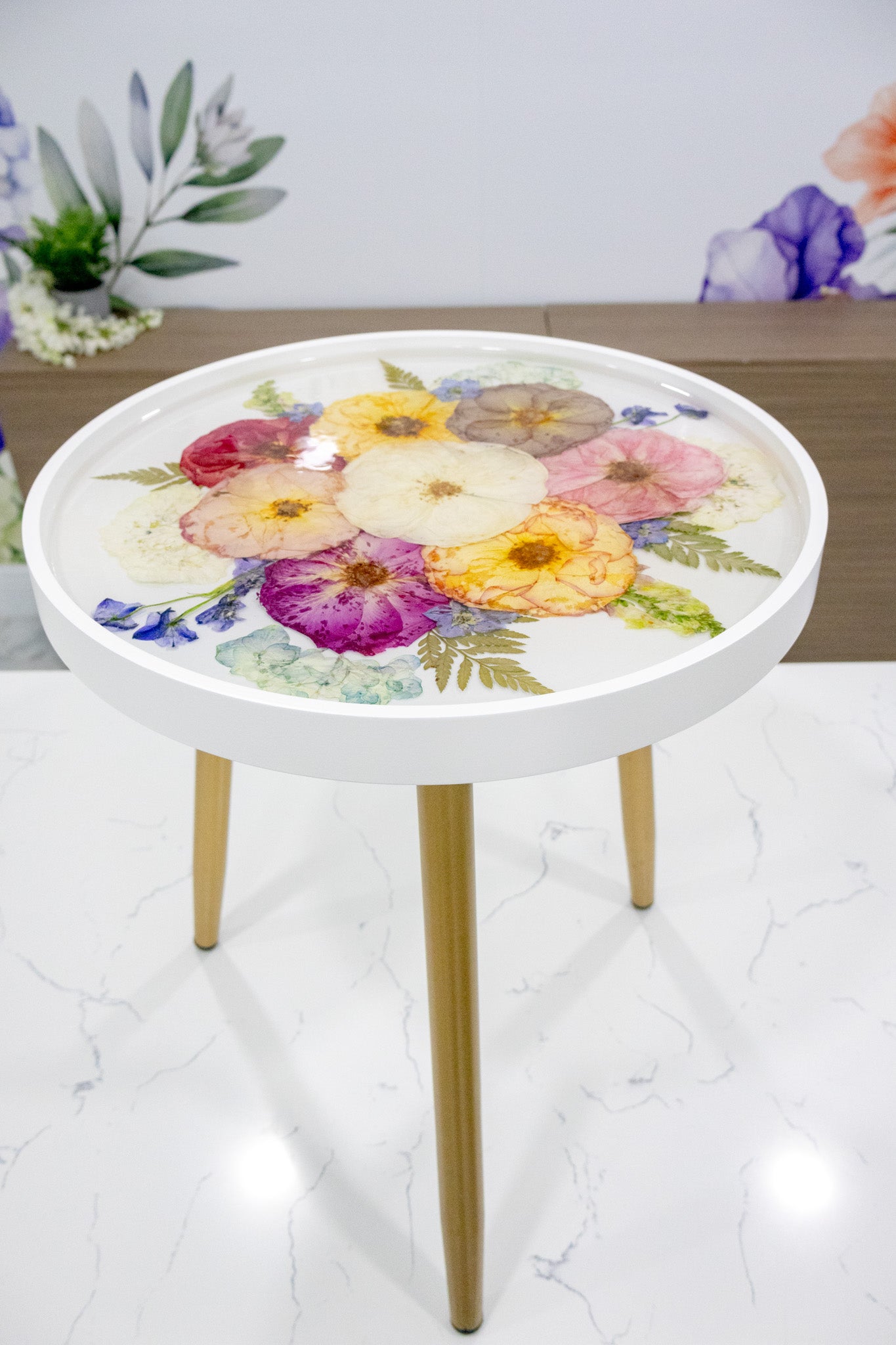 Bouquet Preservation Table Flower Preservation End Table Wedding Bouquet Table Floral Designed Resin Cocktail Table Flower Resin Side Table