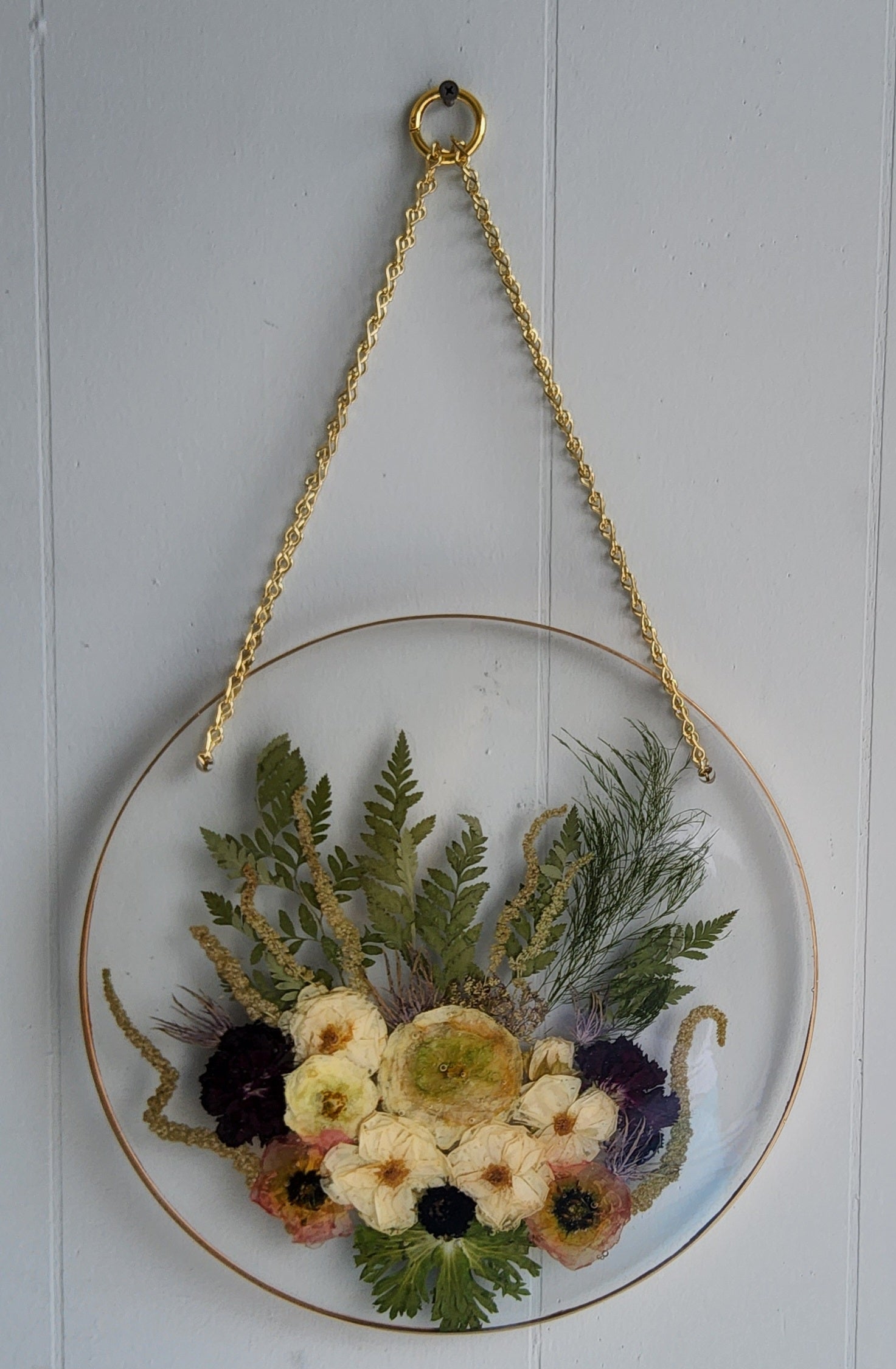 13" Round Pressed Flower Hanging Display with Chain