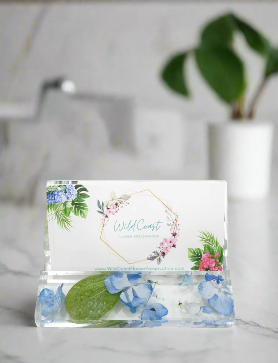 Wedding Bouquet Preservation Business Card Holder Flower Preservation Card Holder for Desk Preserved Flower Phone Stand Resin Card Holder