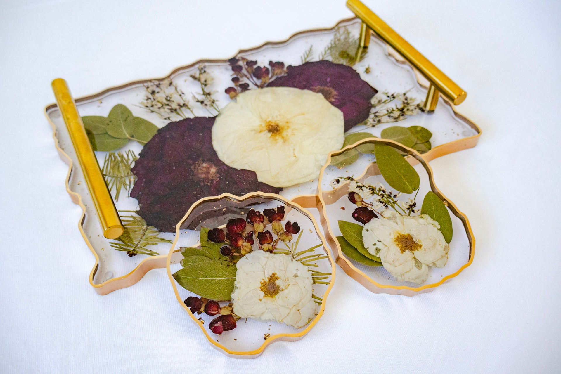 Wild Coast Flower Preservation Geode Tray & Coaster Bundle - Tray & 4 Coasters / Clear
