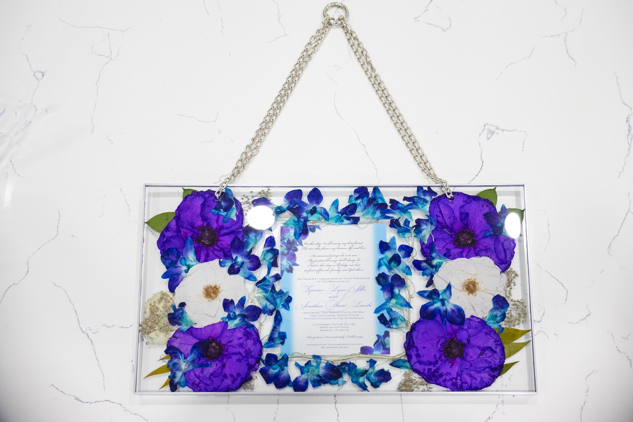 18x10 Pressed Flower Hanging Frame with Chain
