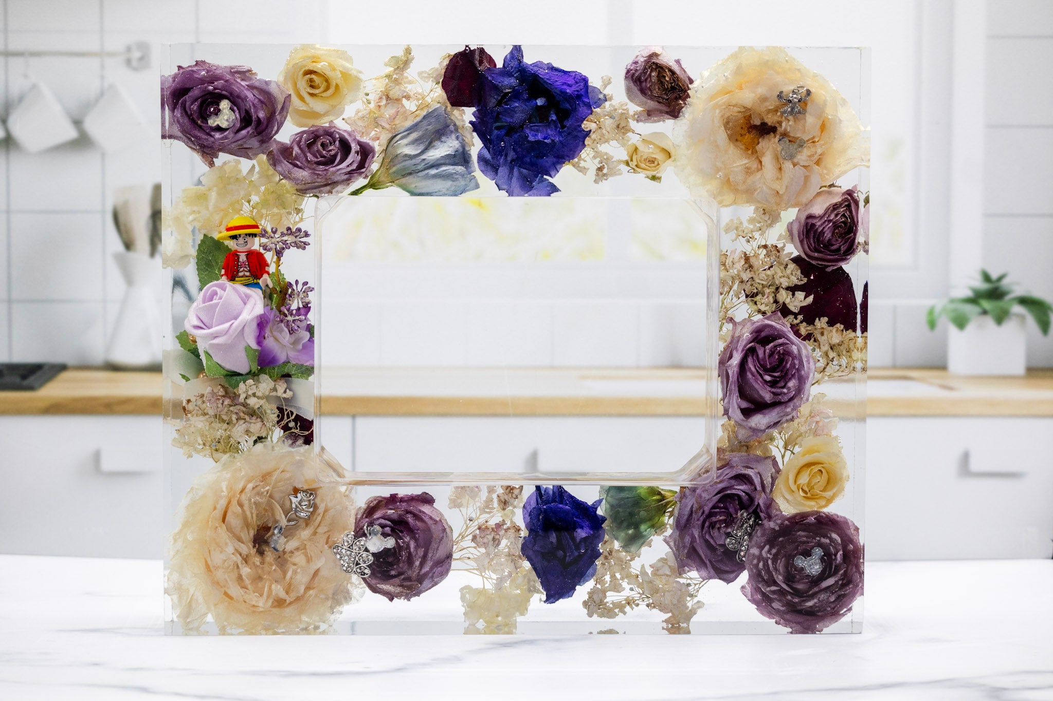 5x7 Preserved Flower Photo Frame