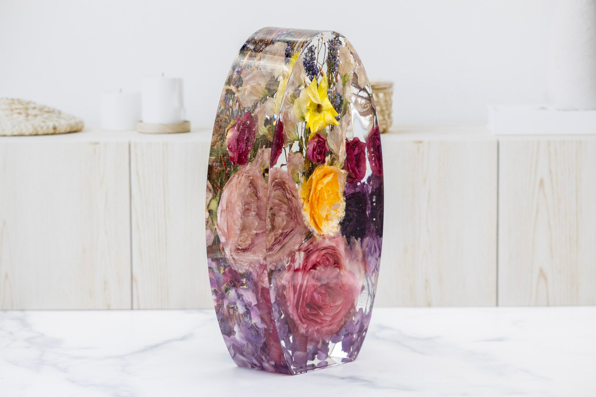 Memorial flower preservation oval shape resin funeral flower keepsake with customizable name