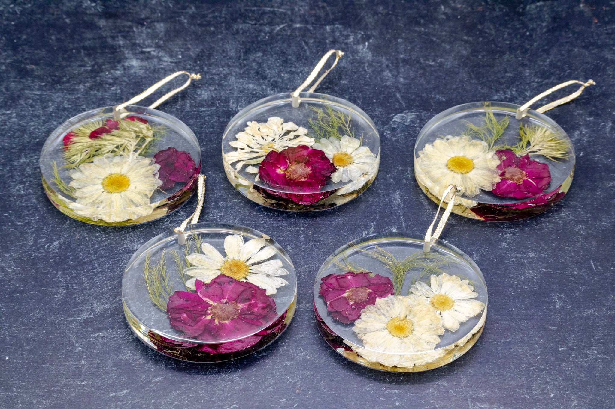 4" Round Pressed Flower Ornament