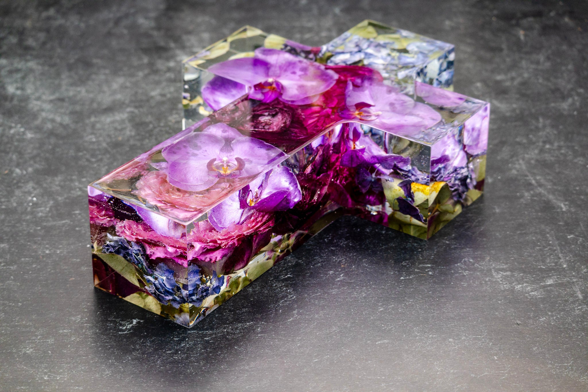 Memorial Flower preservation resin cross