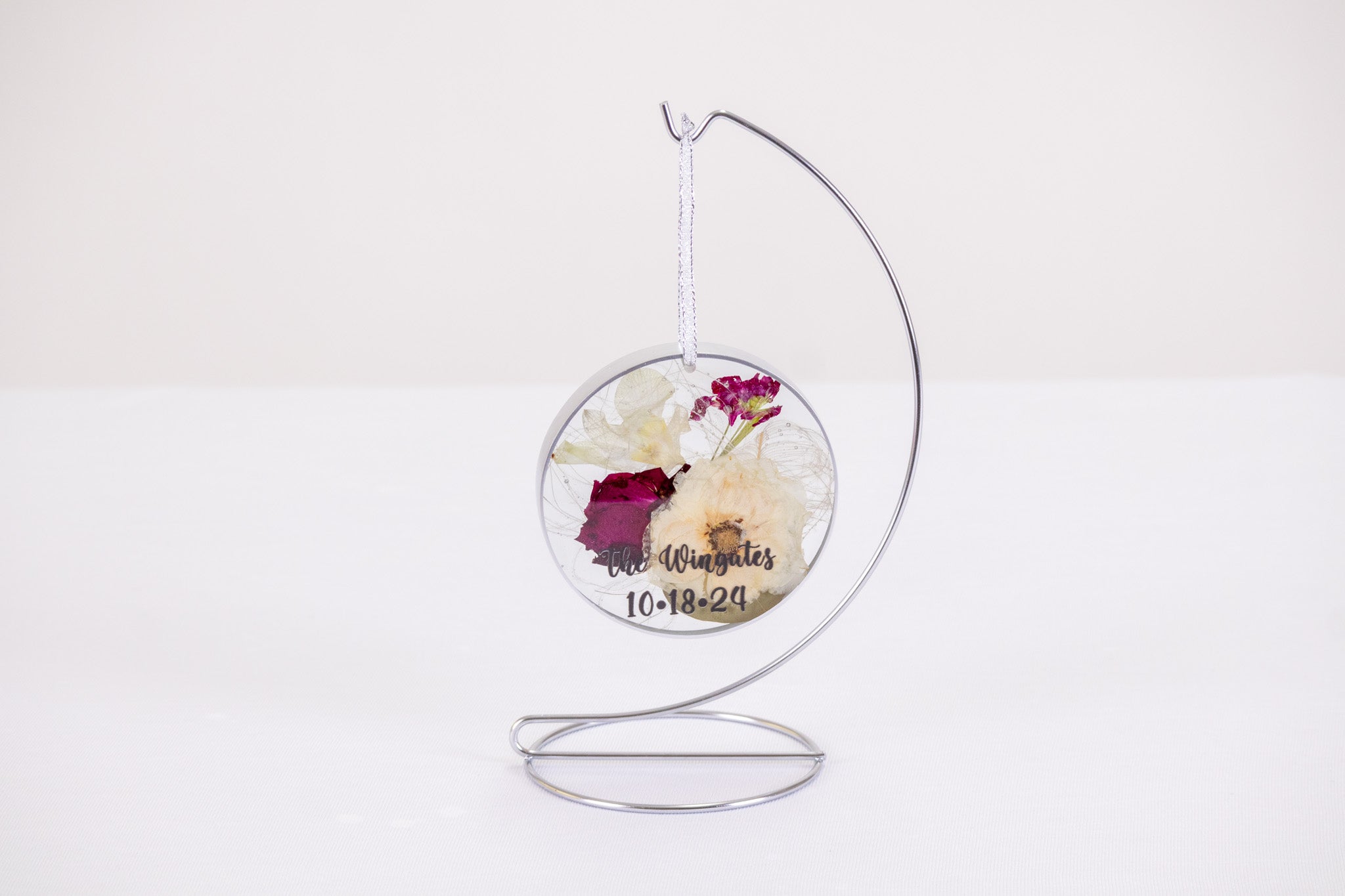 4" Round Pressed Flower Ornament
