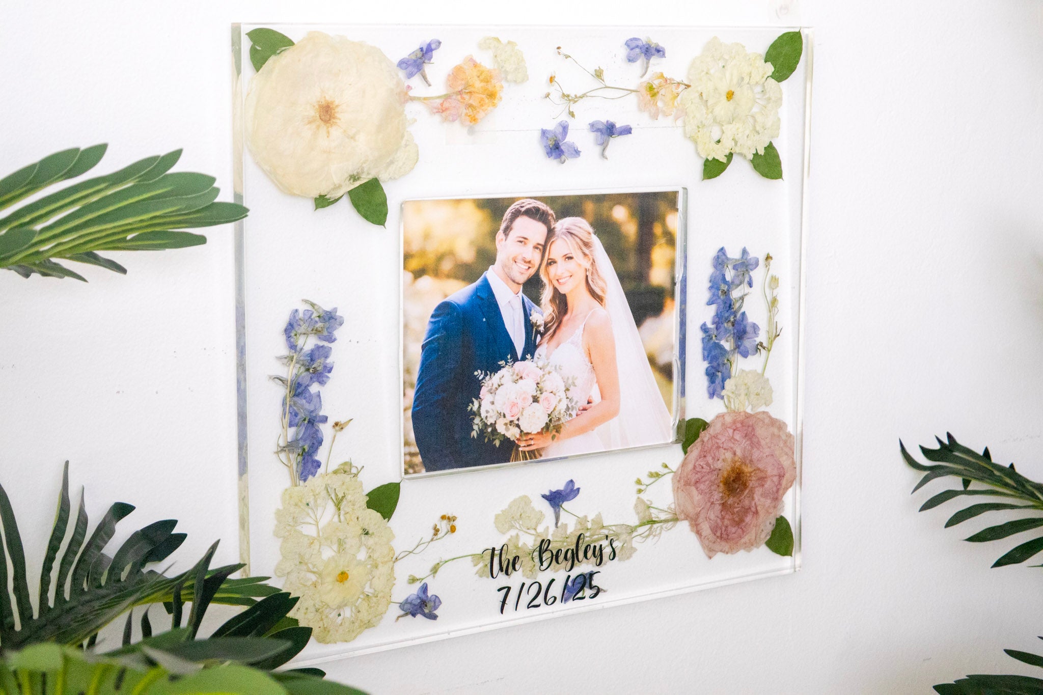 18x20 Preserved Flower Photo Frame | Wedding Bouquet + Photo