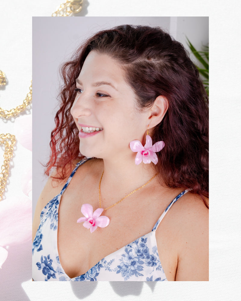 Woman wearing flower earings